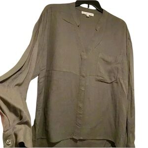Young Fabulous & Broke Women's oversized khaki button down long sleeve blouse M